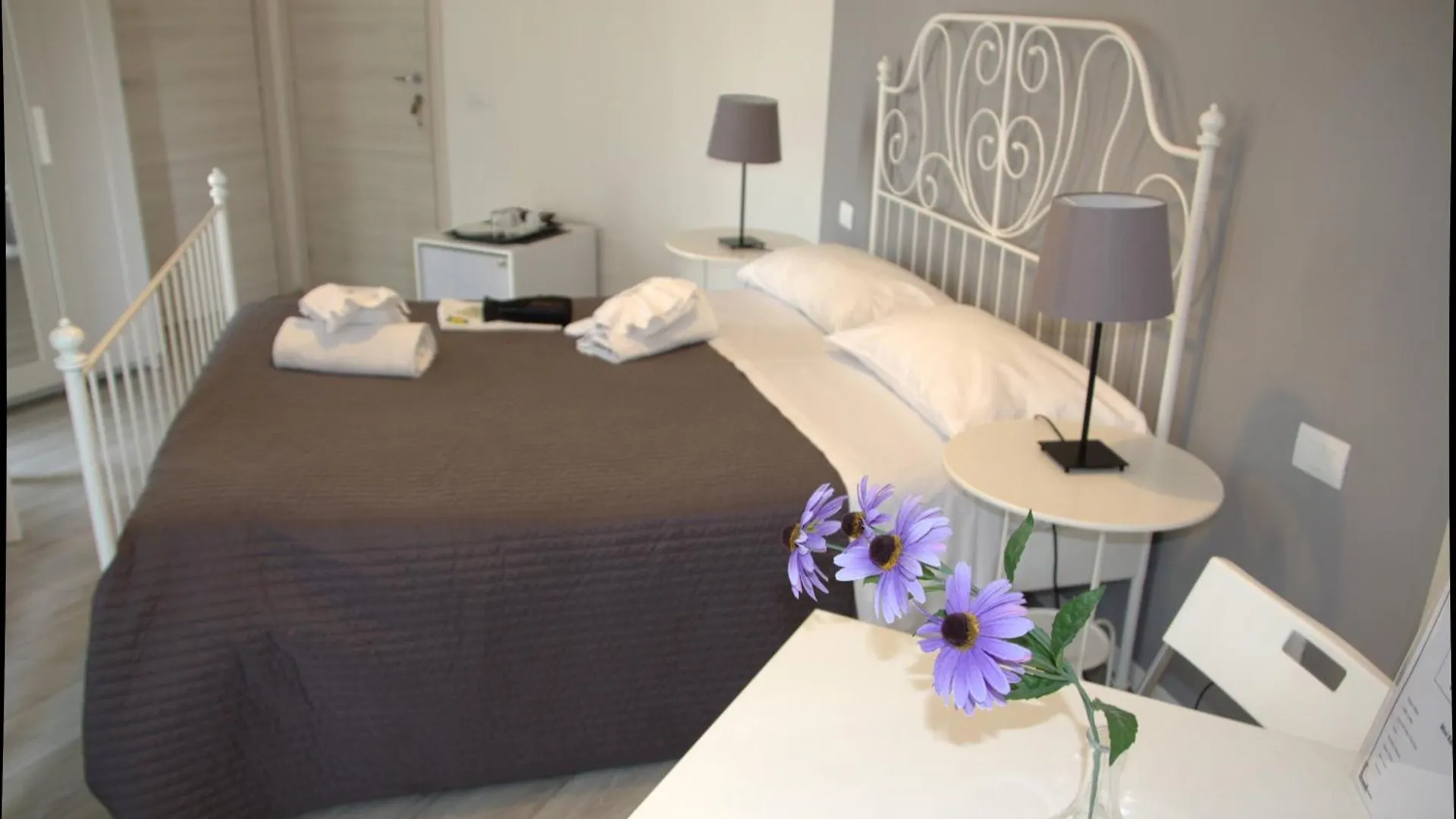 קטאניה Del Toscano Home